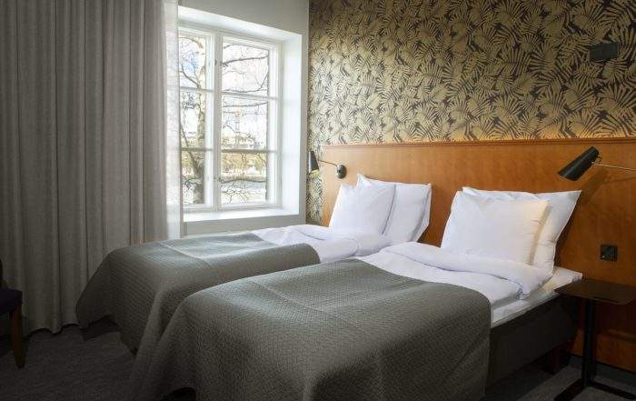 Klasický dvoulůžkový pokoj v hotelu Lasaretti v Oulu