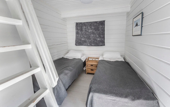 Inari, pobřežní chatka se saunou, ložnice